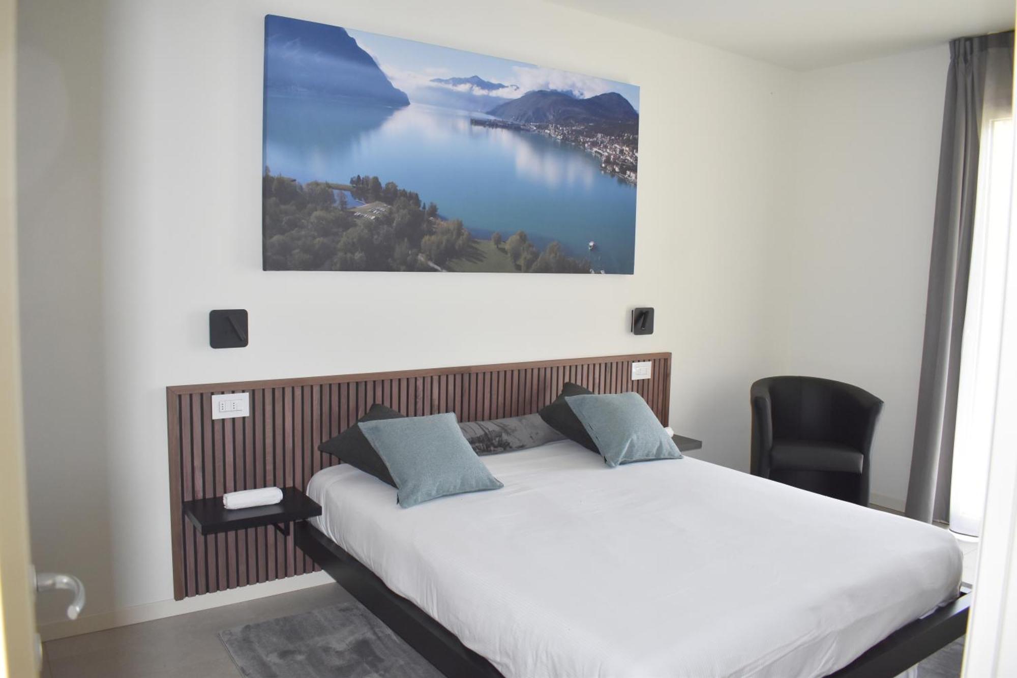 Baia Delle Rose Via Roma 111 Appartement Costa Volpino Buitenkant foto