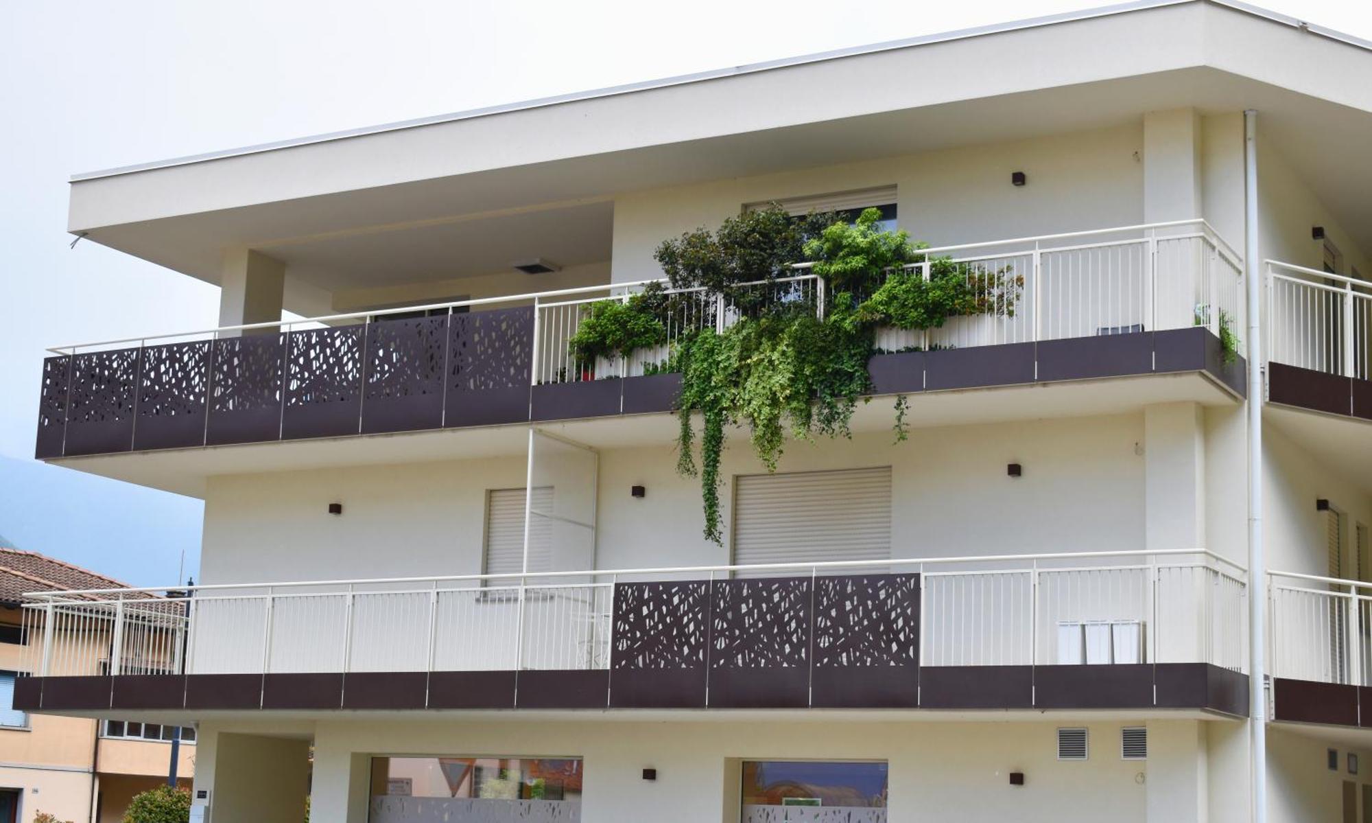Baia Delle Rose Via Roma 111 Appartement Costa Volpino Buitenkant foto