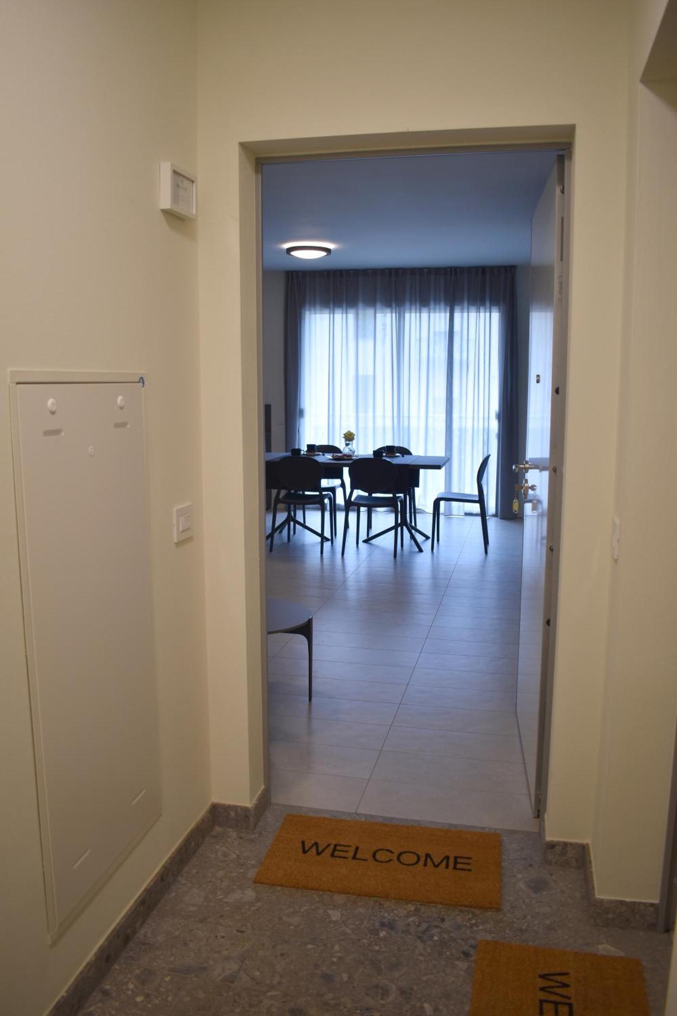 Baia Delle Rose Via Roma 111 Appartement Costa Volpino Kamer foto